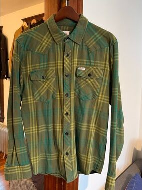 Topo Designs Green Plaid Mounyain Shirt - M’s Large